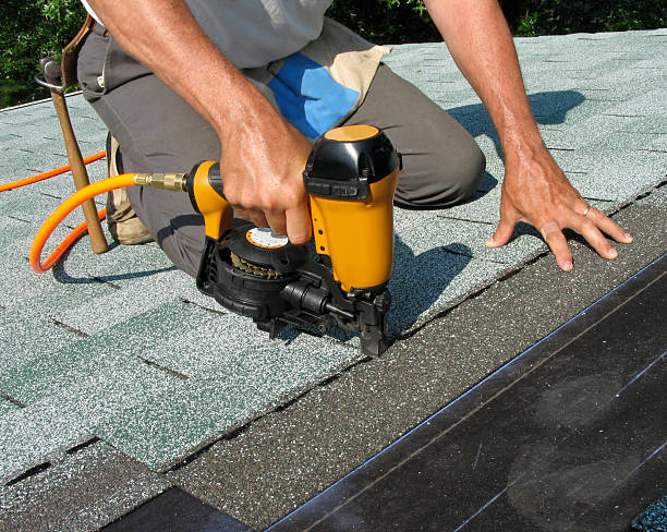 Quick and Trustworthy Emergency Roof Repair Services in Csar Chvez, TX